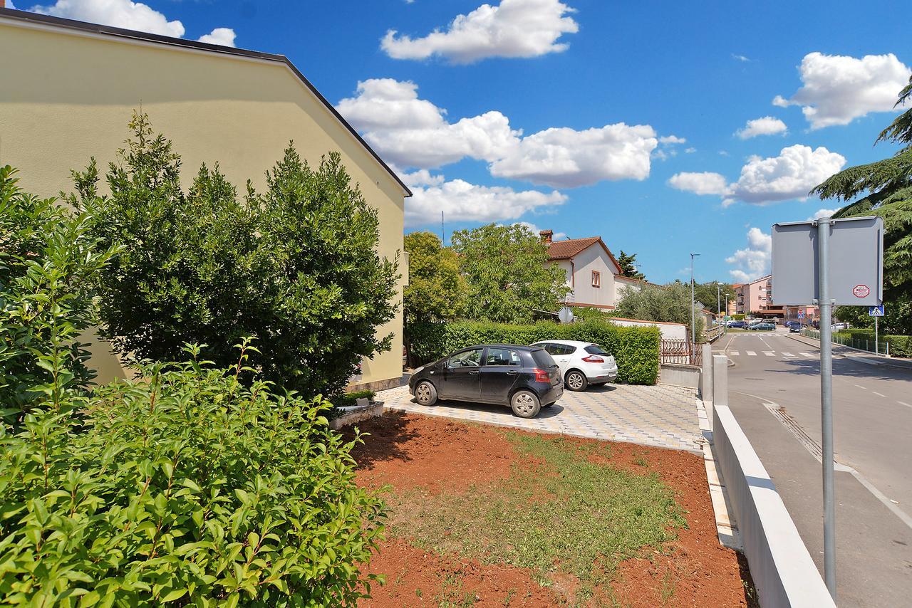 Apartments Olivera 1726 Pula Exterior foto